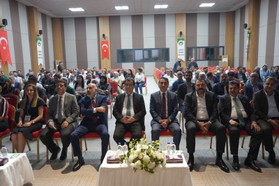 Yapay Zeka Çağında İşletmelerin Gelecek Stratejileri ve Riskler Programı